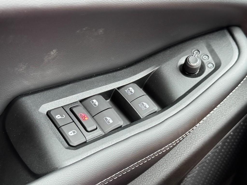 new 2026 Jeep Grand Cherokee L car, priced at $42,945