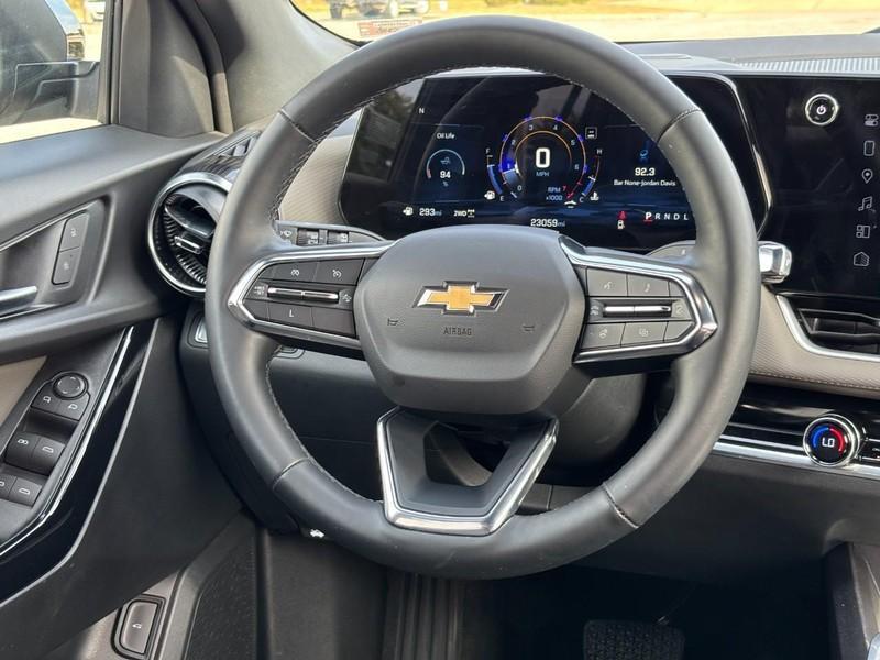 used 2025 Chevrolet Equinox car, priced at $27,000