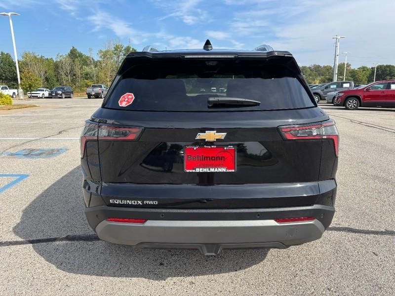 used 2025 Chevrolet Equinox car, priced at $27,000