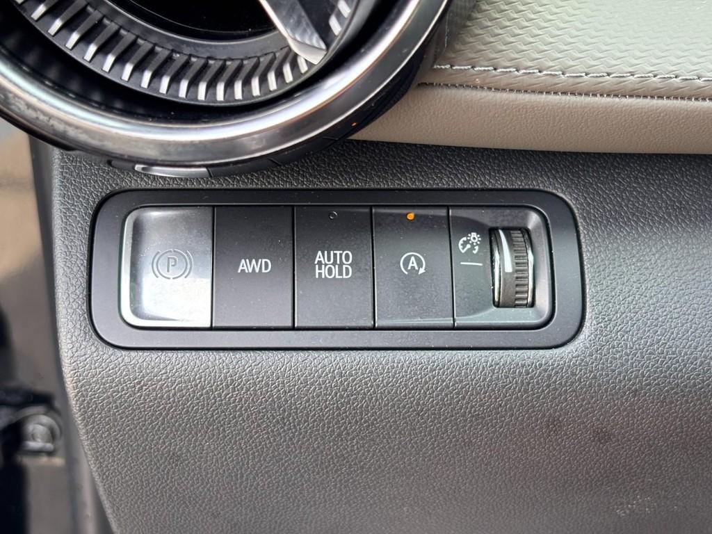 used 2025 Chevrolet Equinox car, priced at $26,500