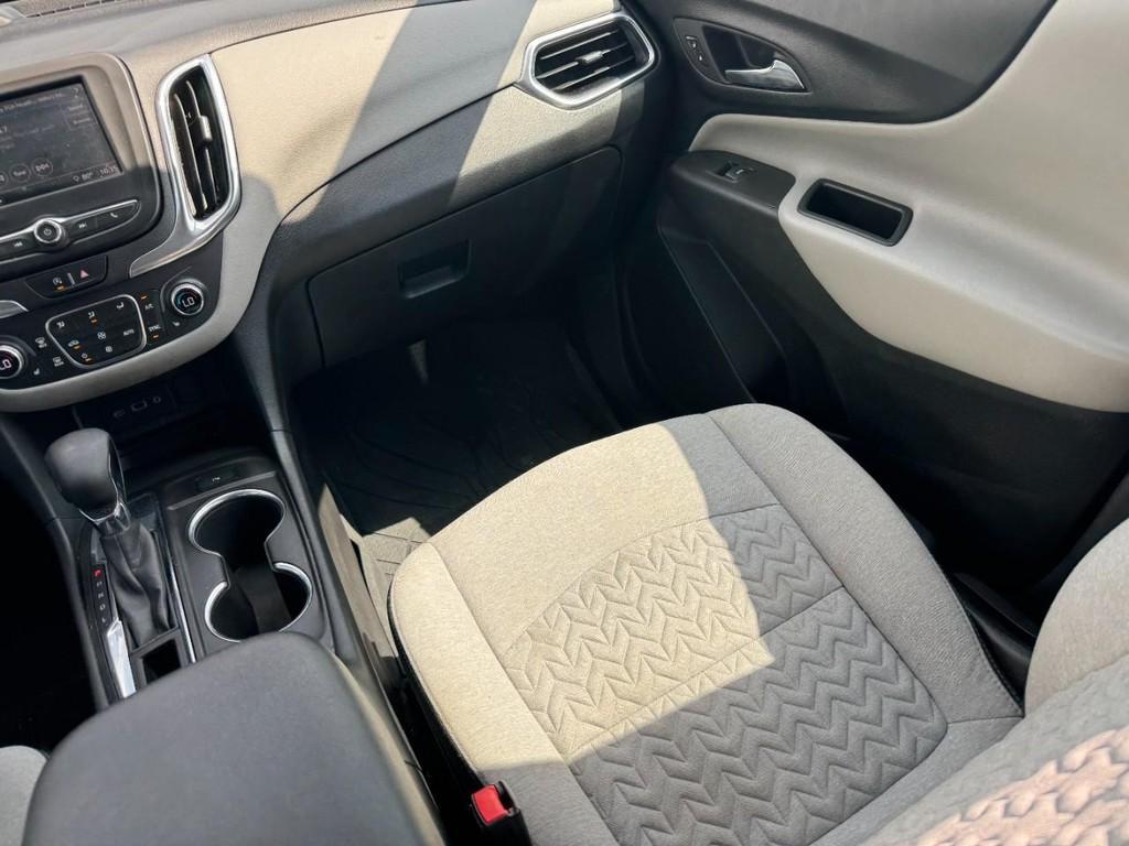 used 2022 Chevrolet Equinox car, priced at $18,899