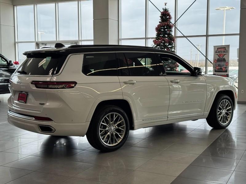new 2025 Jeep Grand Cherokee L car, priced at $62,555