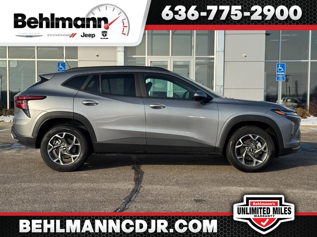 used 2025 Chevrolet Trax car, priced at $21,000