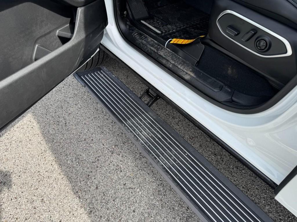 new 2026 Jeep Grand Wagoneer car, priced at $74,580