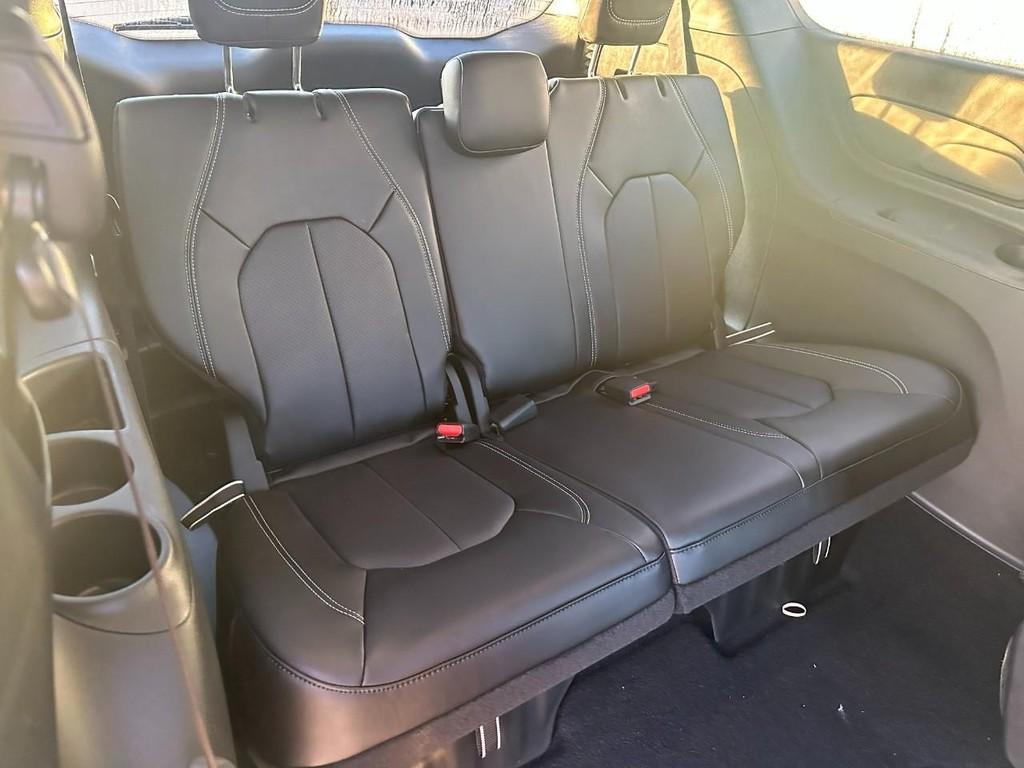 new 2026 Chrysler Pacifica car, priced at $43,405