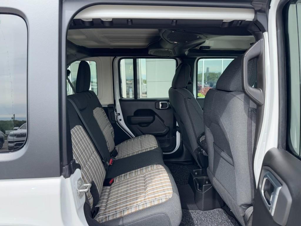 new 2026 Jeep Wrangler car, priced at $44,785