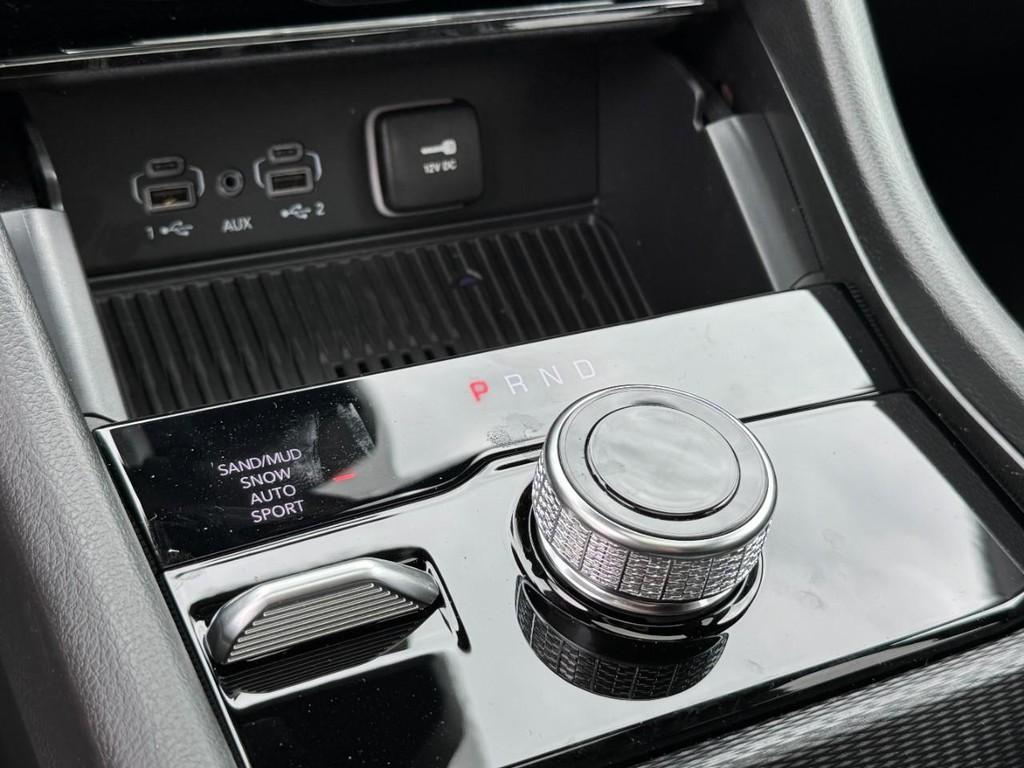 new 2026 Jeep Grand Cherokee L car, priced at $42,105
