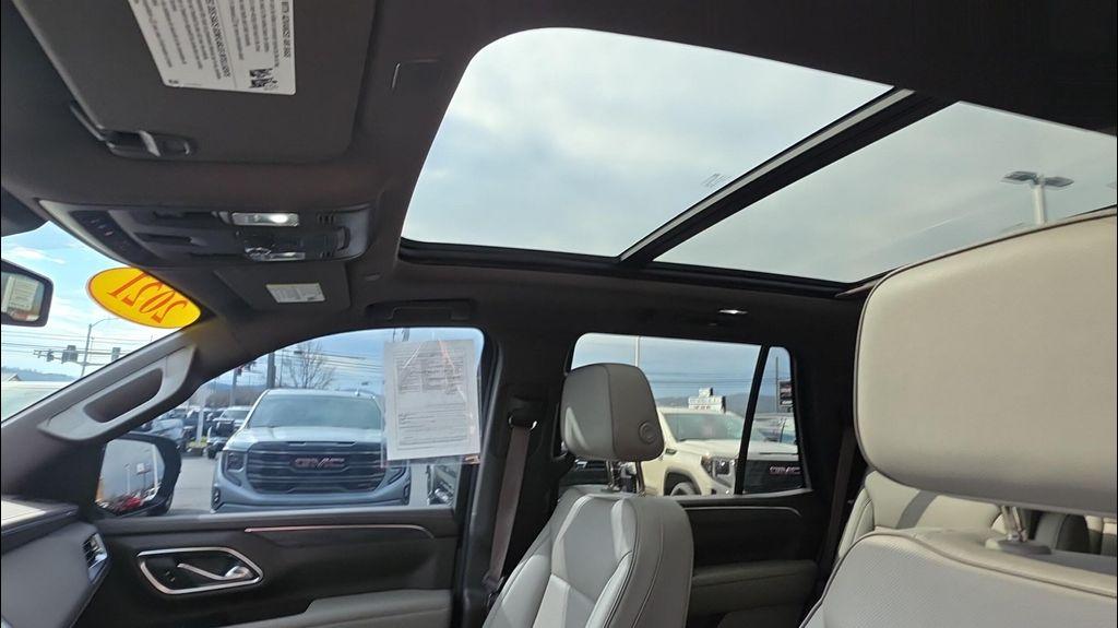 used 2021 GMC Yukon car, priced at $45,995