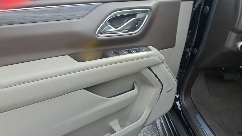 used 2021 GMC Yukon car, priced at $45,995