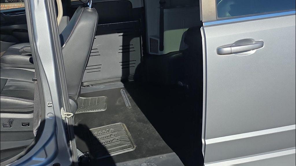 used 2019 Dodge Grand Caravan car, priced at $29,995
