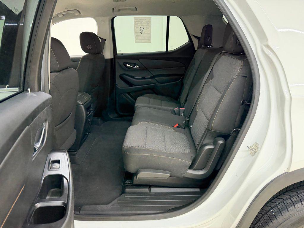 used 2018 Chevrolet Traverse car, priced at $15,492