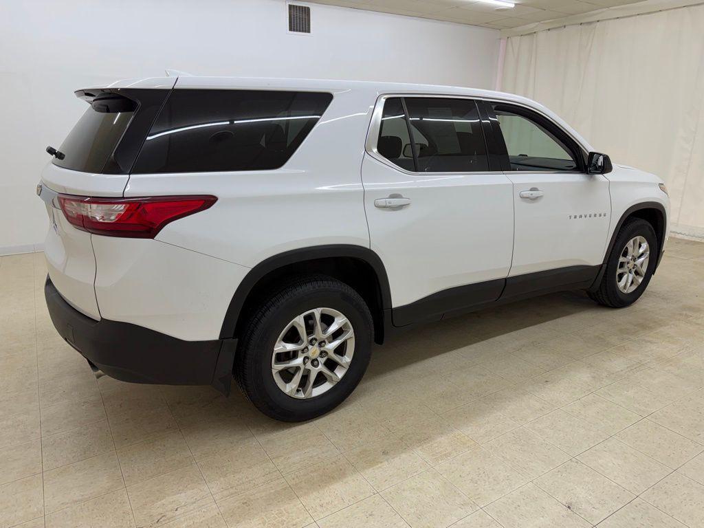 used 2018 Chevrolet Traverse car, priced at $15,492