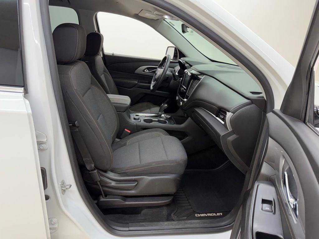 used 2018 Chevrolet Traverse car, priced at $15,492