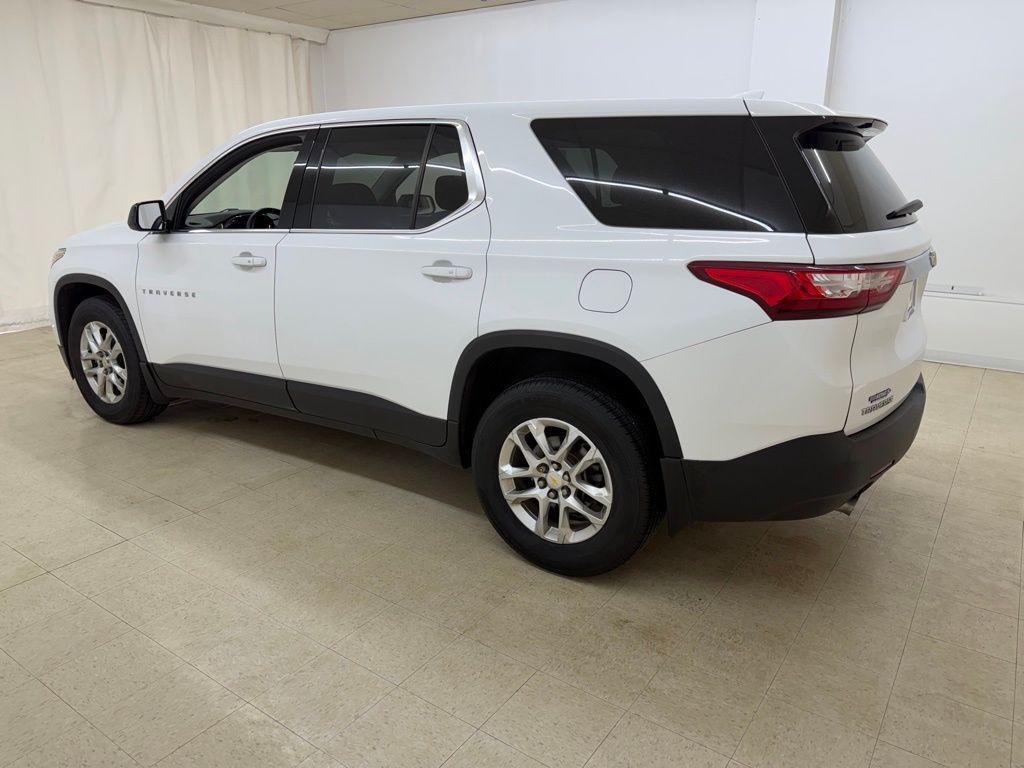 used 2018 Chevrolet Traverse car, priced at $15,492