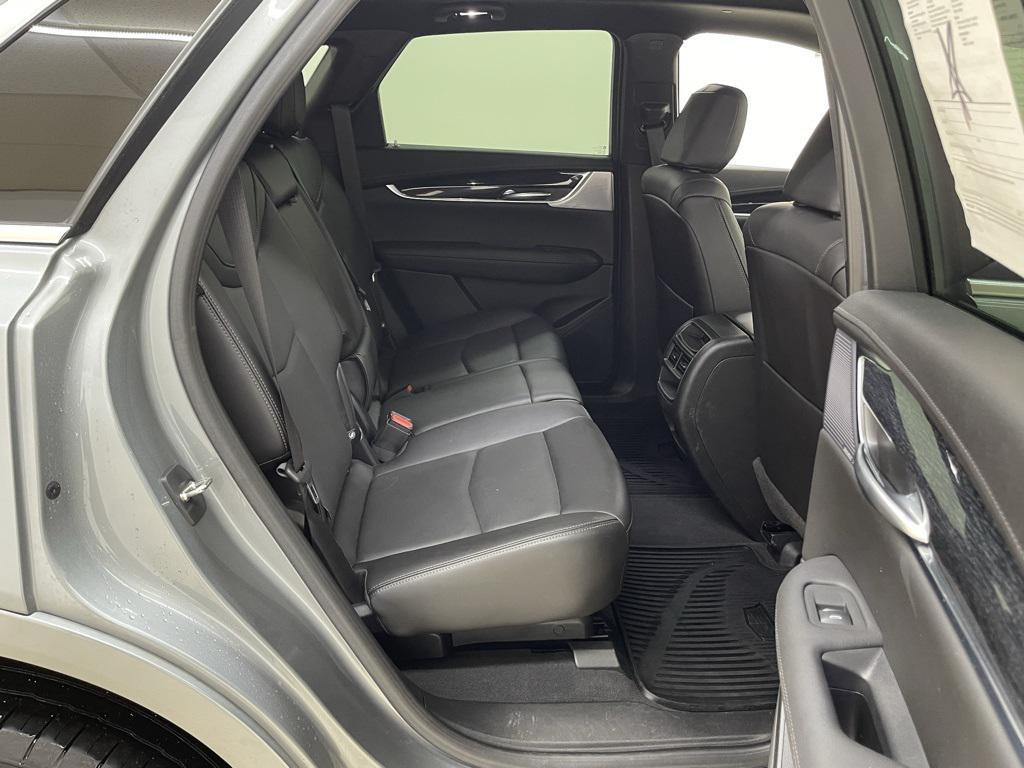 used 2023 Cadillac XT5 car, priced at $33,991