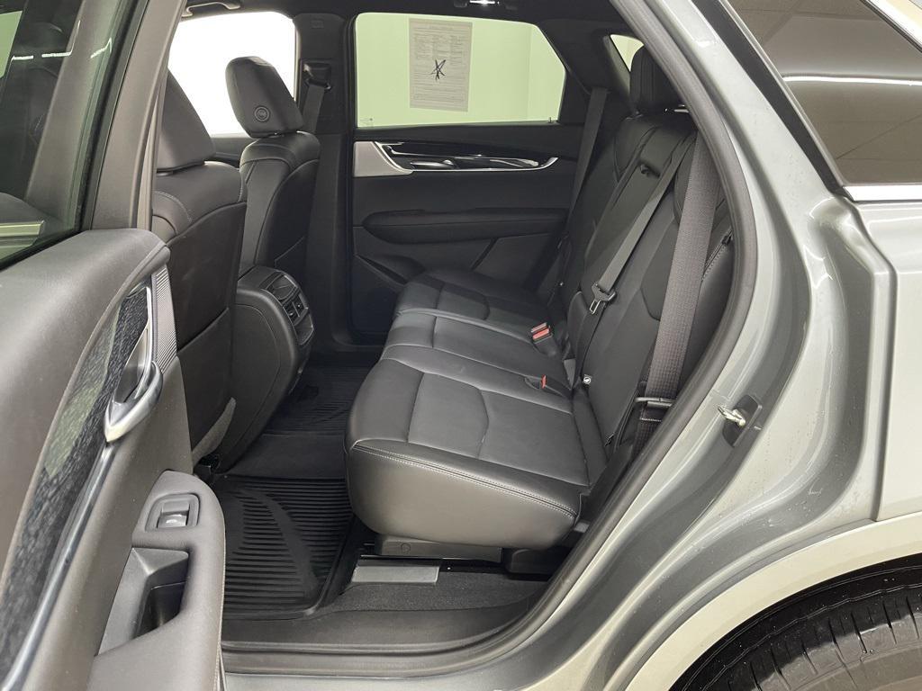 used 2023 Cadillac XT5 car, priced at $33,991