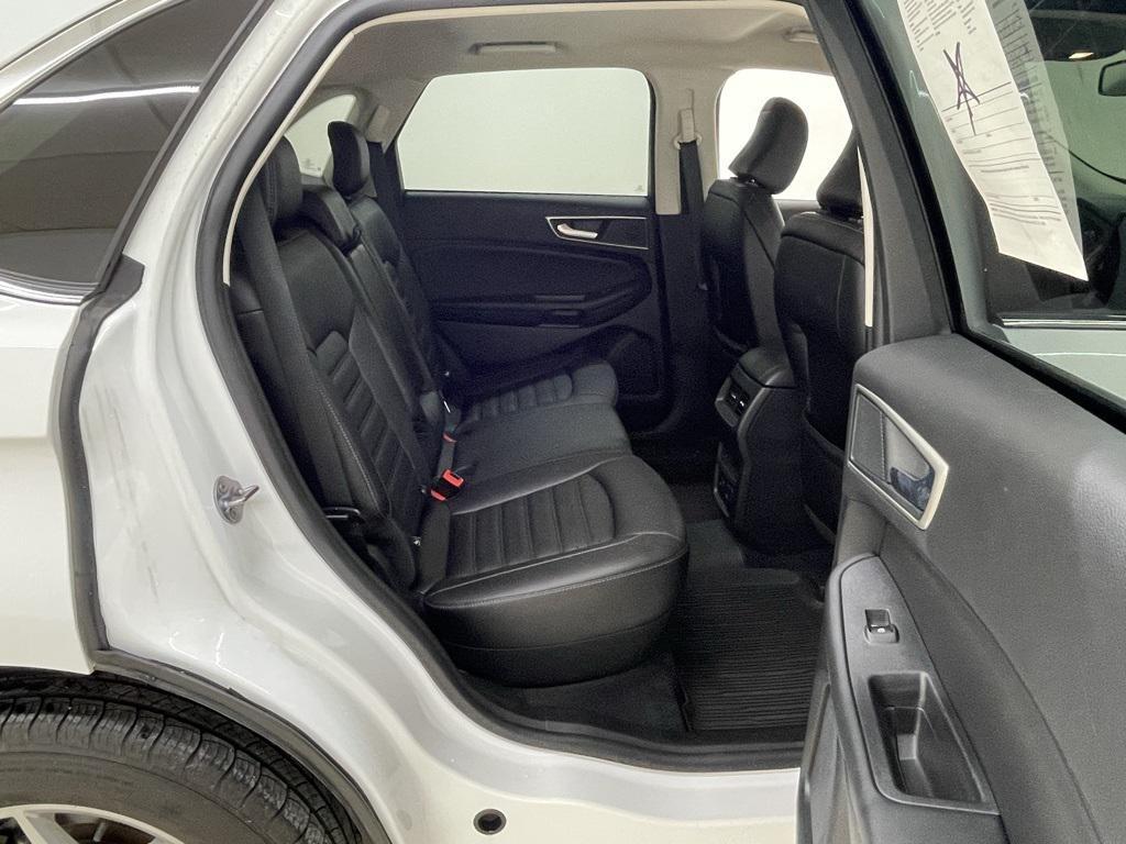 used 2024 Ford Edge car, priced at $26,818