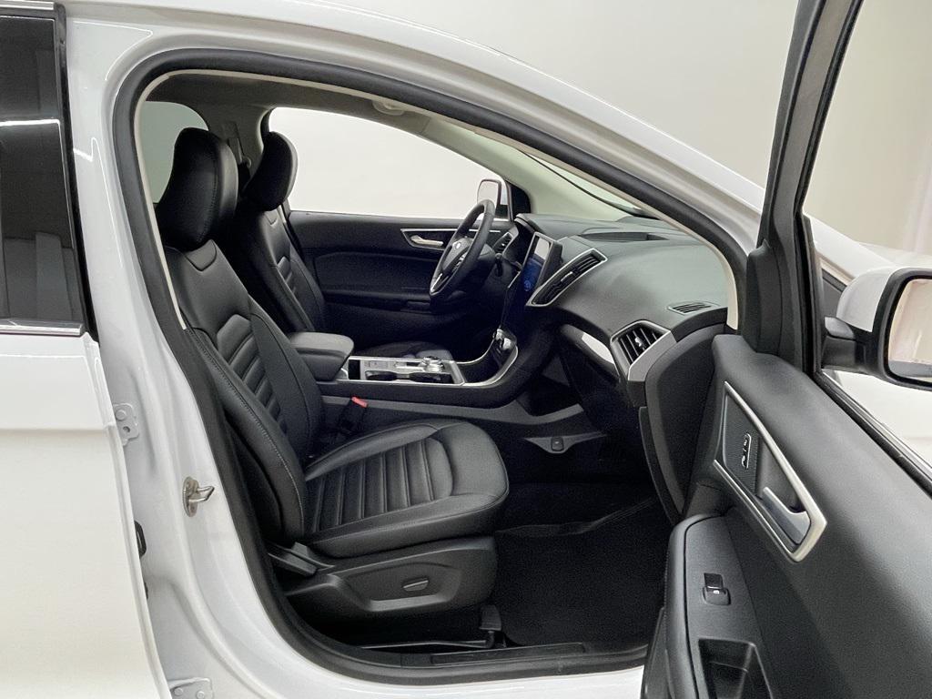 used 2024 Ford Edge car, priced at $26,818