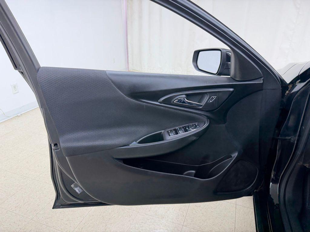 used 2020 Chevrolet Malibu car, priced at $12,379