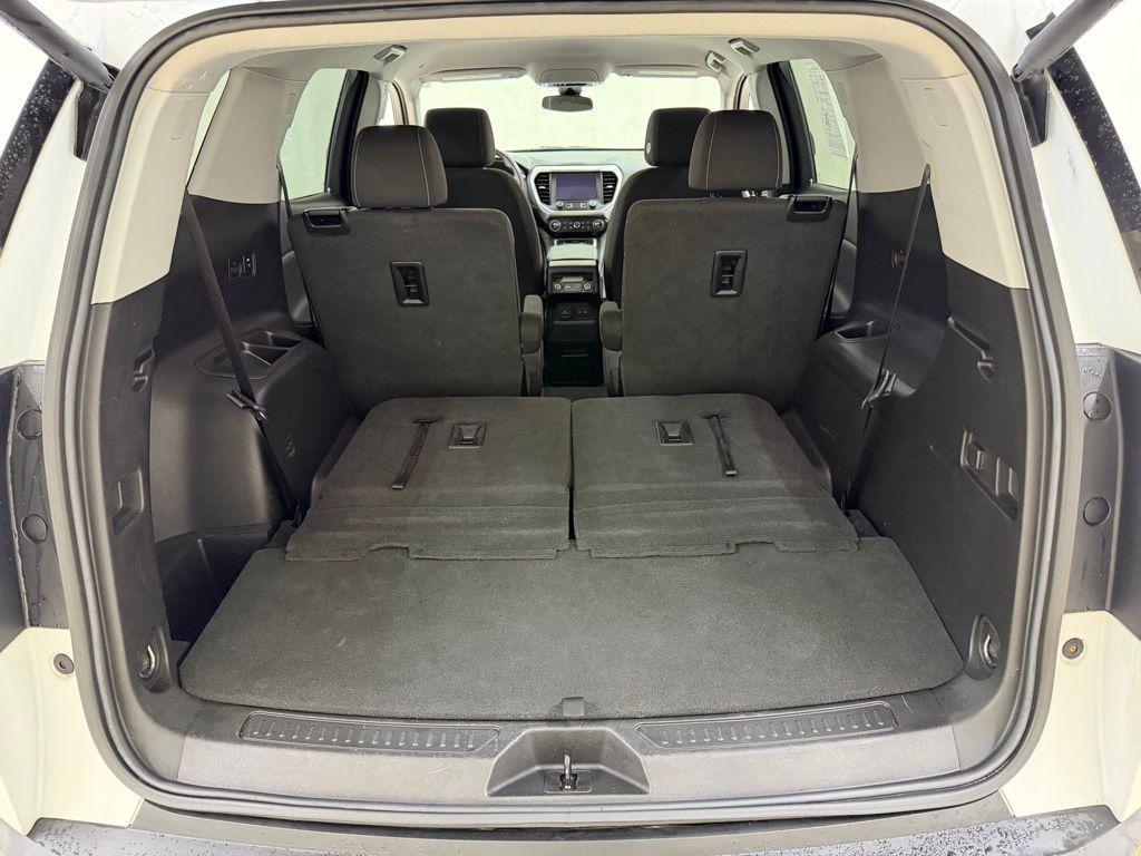 used 2023 GMC Acadia car, priced at $26,787