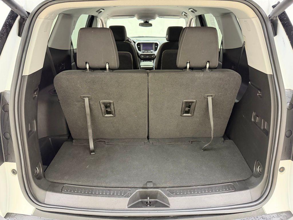 used 2023 GMC Acadia car, priced at $26,787