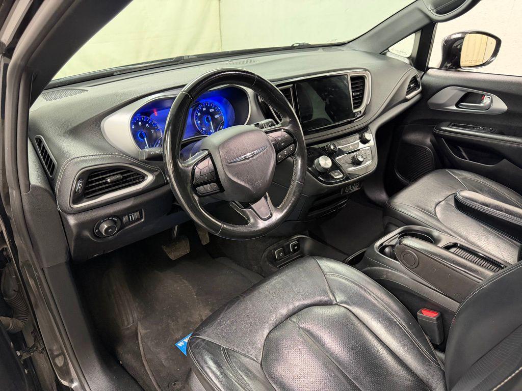 used 2021 Chrysler Pacifica car, priced at $19,262