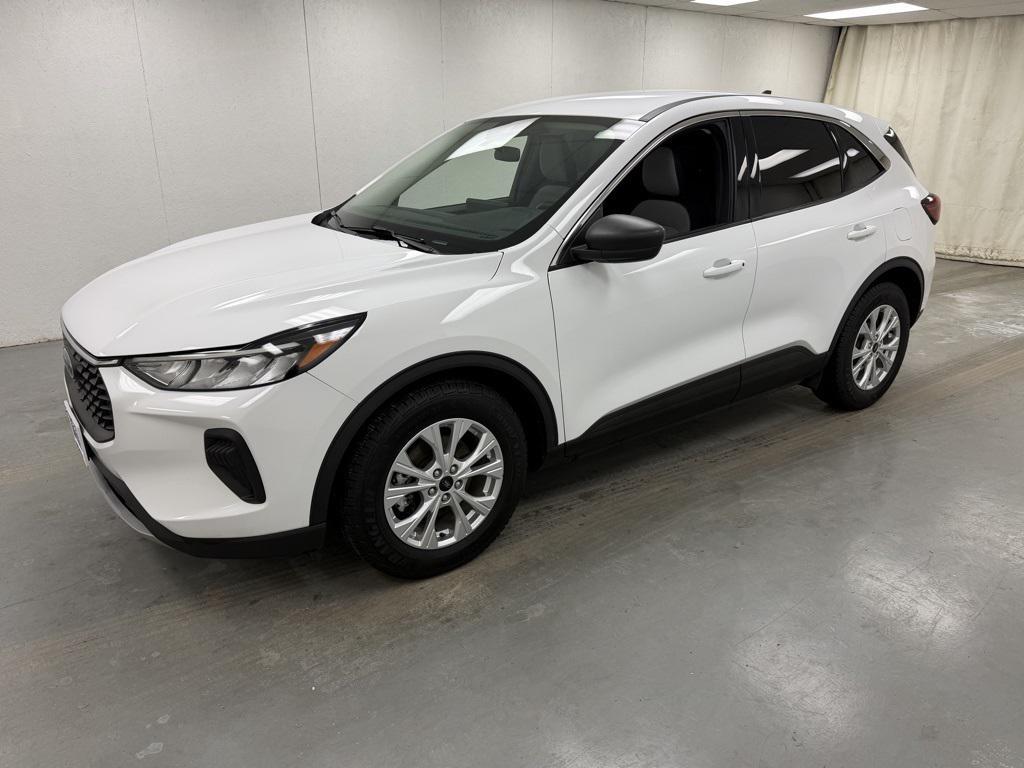 used 2023 Ford Escape car, priced at $14,999