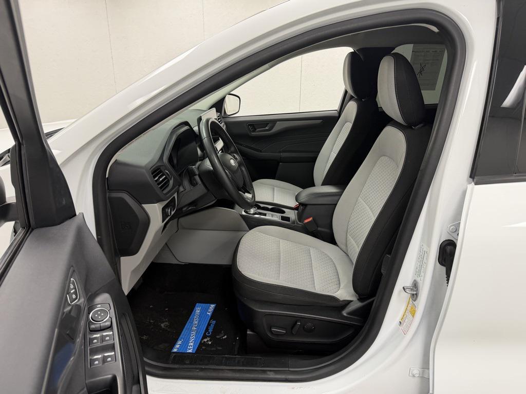 used 2023 Ford Escape car, priced at $14,999