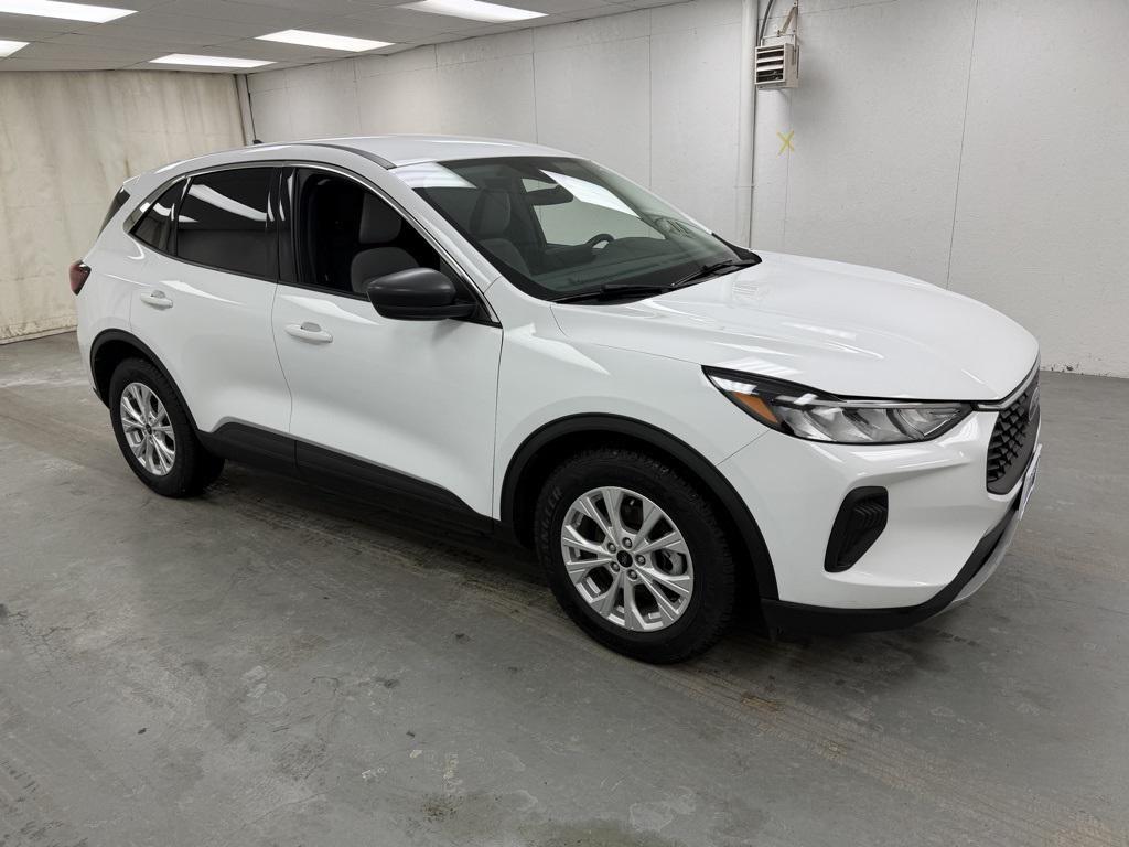 used 2023 Ford Escape car, priced at $14,999