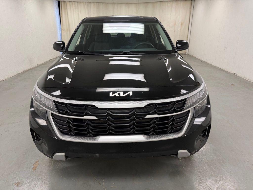 used 2025 Kia Seltos car, priced at $21,036
