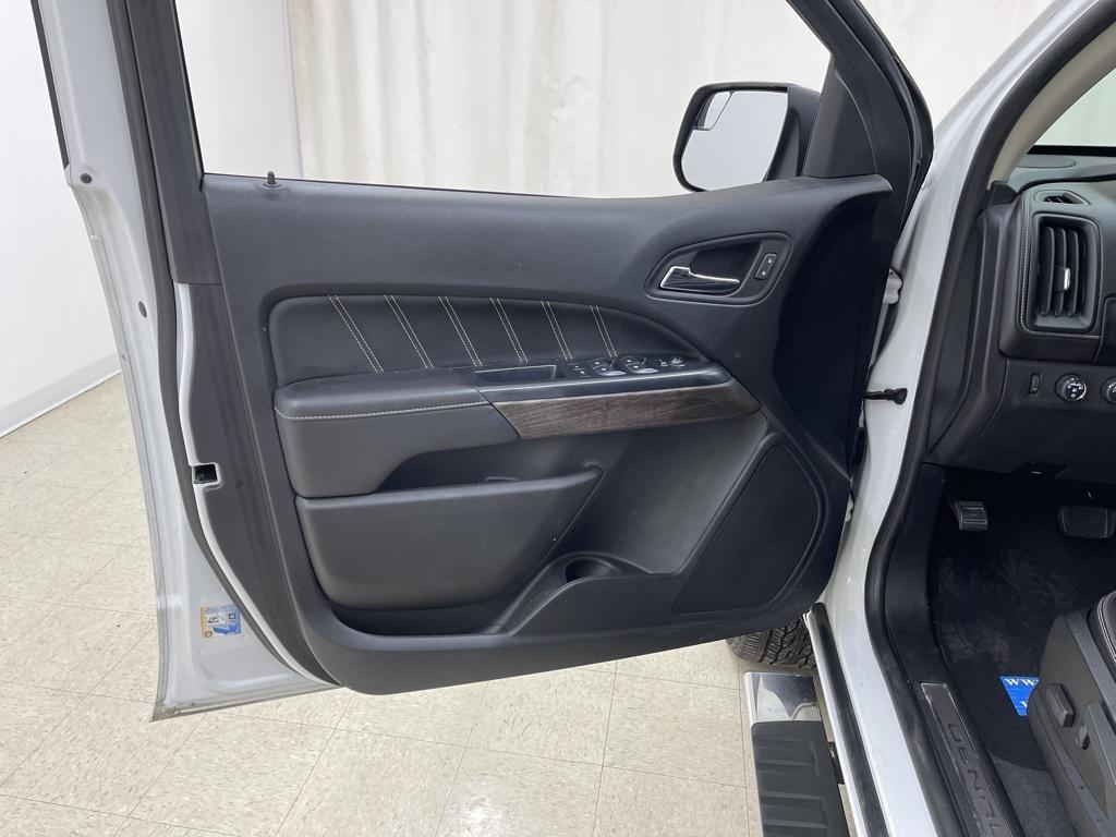 used 2021 GMC Canyon car, priced at $29,419