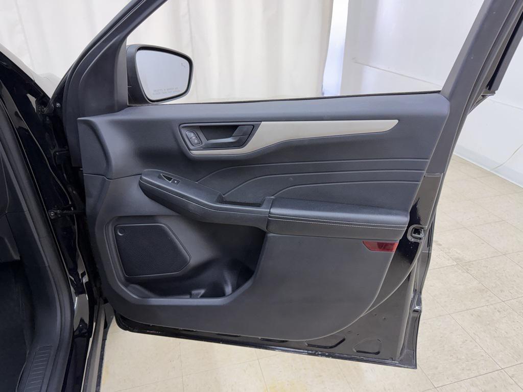 used 2022 Ford Escape car, priced at $14,810