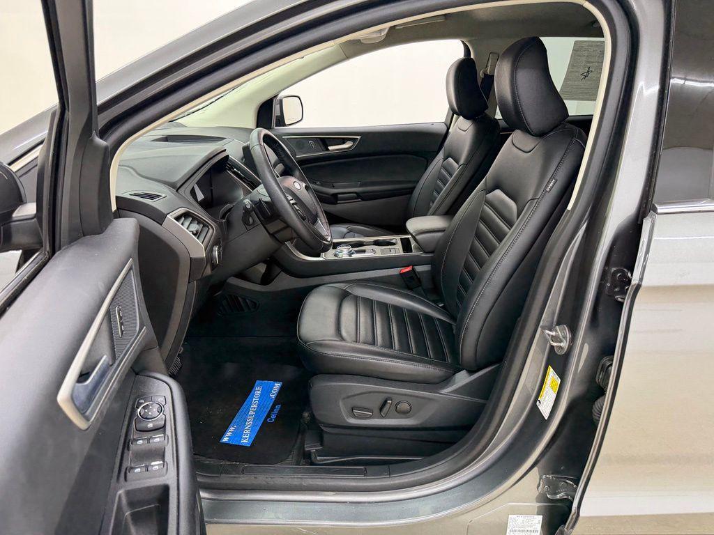 used 2024 Ford Edge car, priced at $27,306