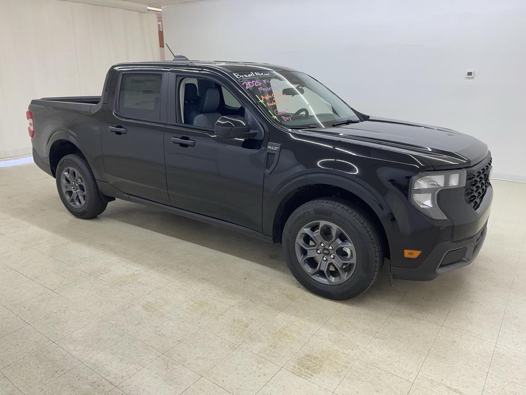 new 2025 Ford Maverick car, priced at $33,571