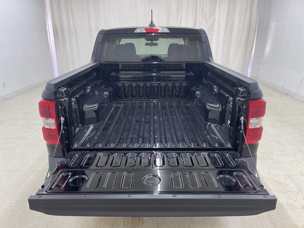 new 2025 Ford Maverick car, priced at $33,571