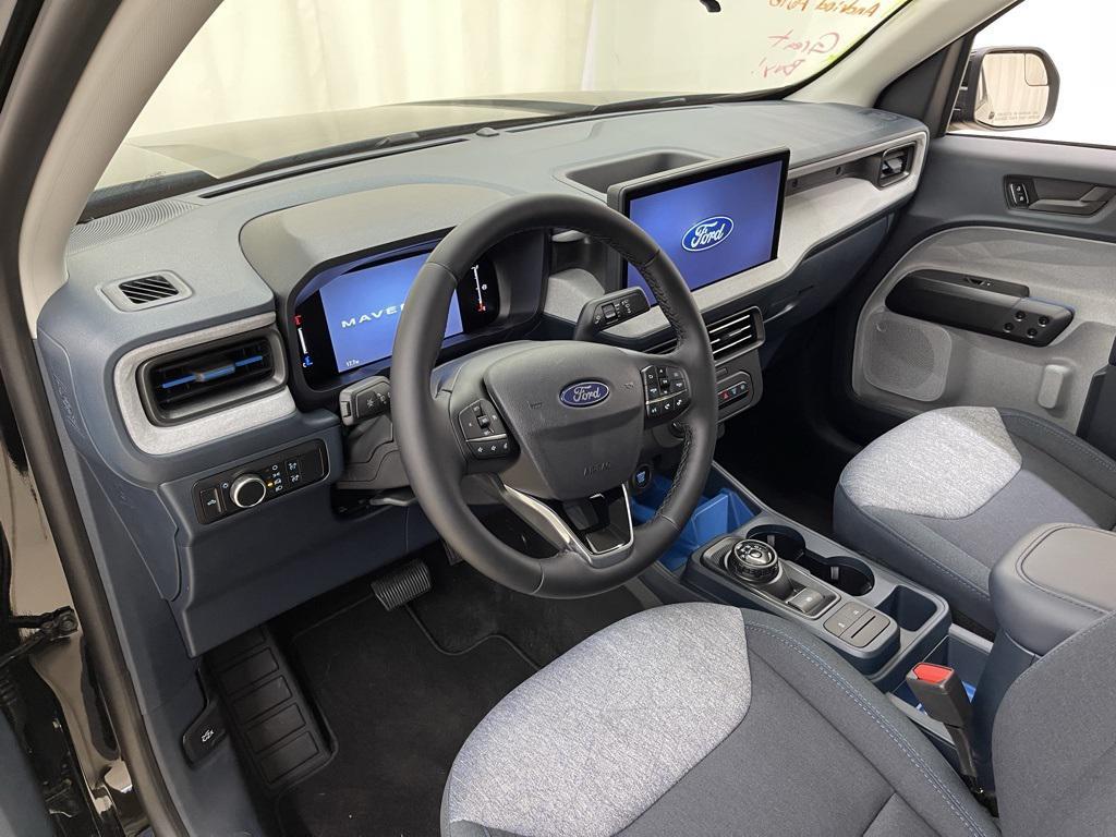 new 2025 Ford Maverick car, priced at $33,571