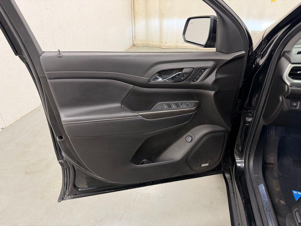 used 2022 GMC Acadia car, priced at $24,921