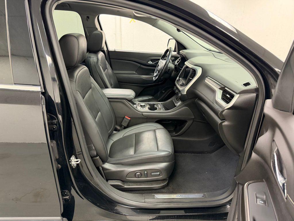 used 2022 GMC Acadia car, priced at $24,921