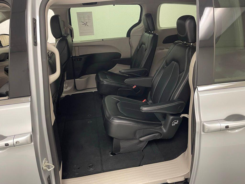 used 2024 Chrysler Pacifica car, priced at $24,810