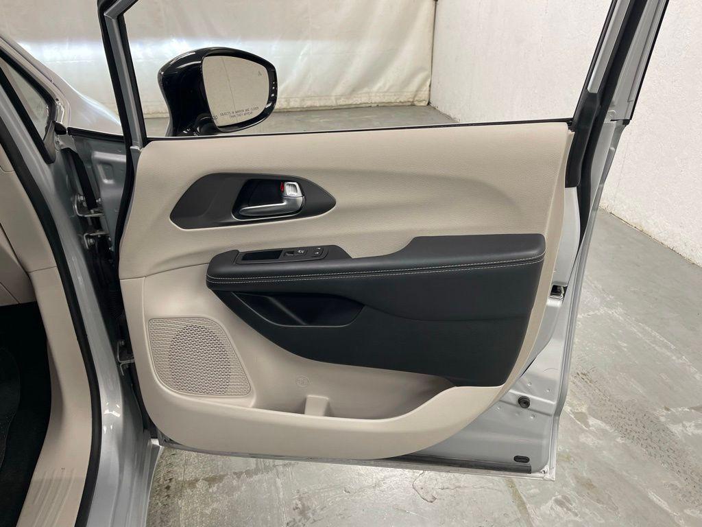 used 2024 Chrysler Pacifica car, priced at $24,810