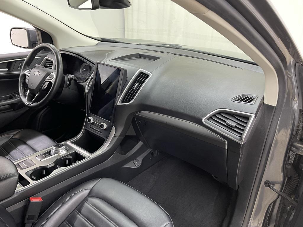 used 2022 Ford Edge car, priced at $18,401