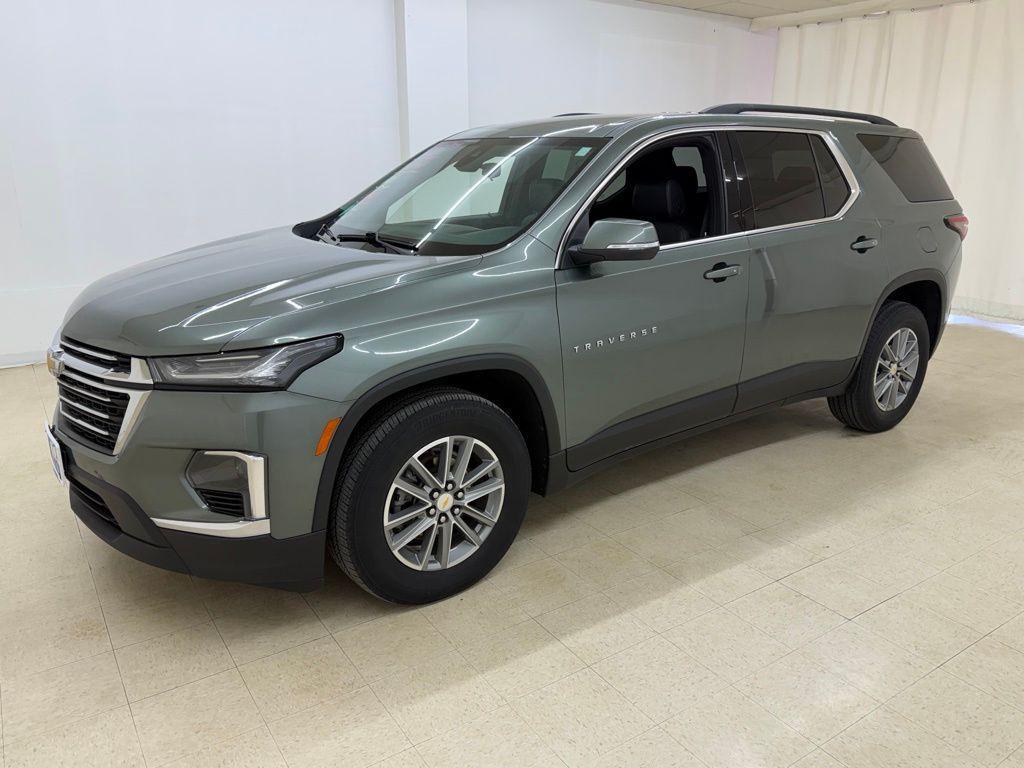 used 2022 Chevrolet Traverse car, priced at $22,465