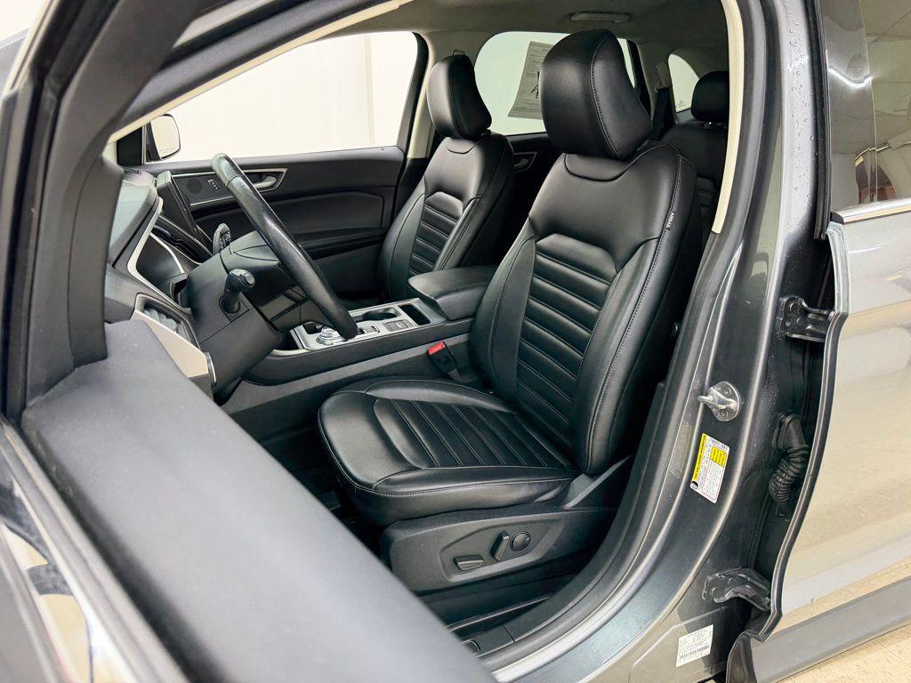 used 2021 Ford Edge car, priced at $15,999