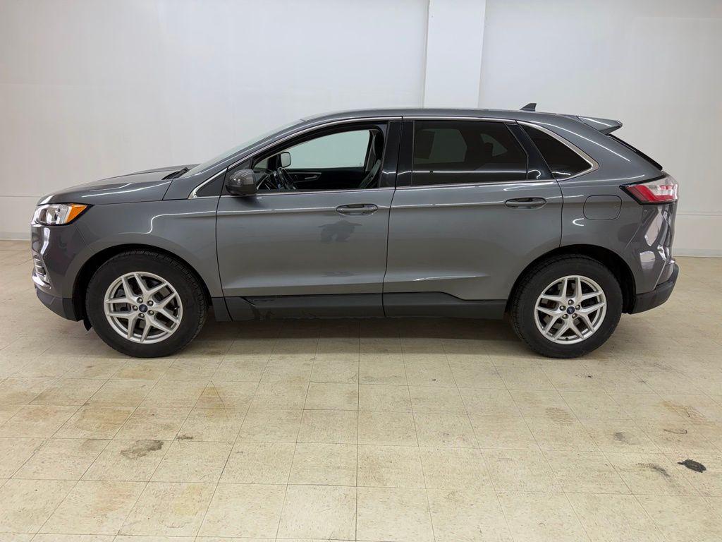 used 2021 Ford Edge car, priced at $15,999