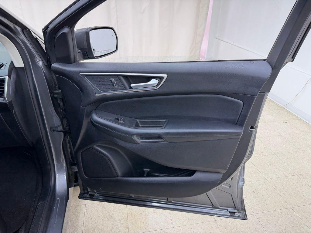 used 2021 Ford Edge car, priced at $15,999