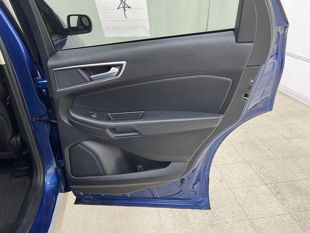 used 2024 Ford Edge car, priced at $25,392