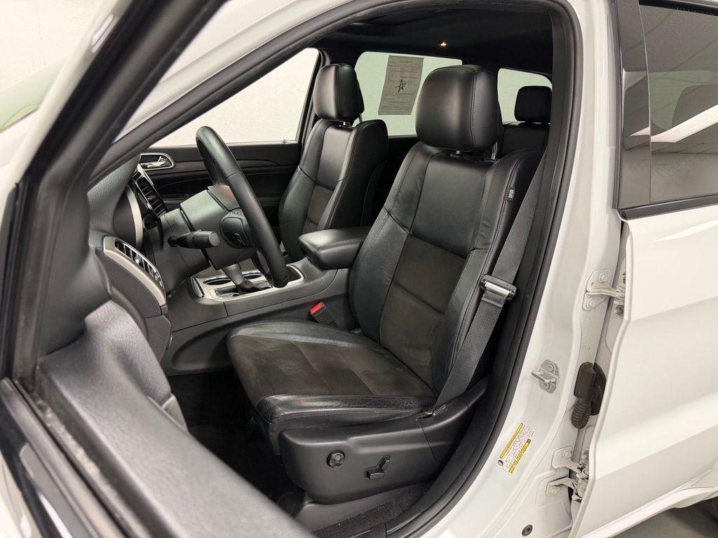 used 2019 Jeep Grand Cherokee car, priced at $17,106