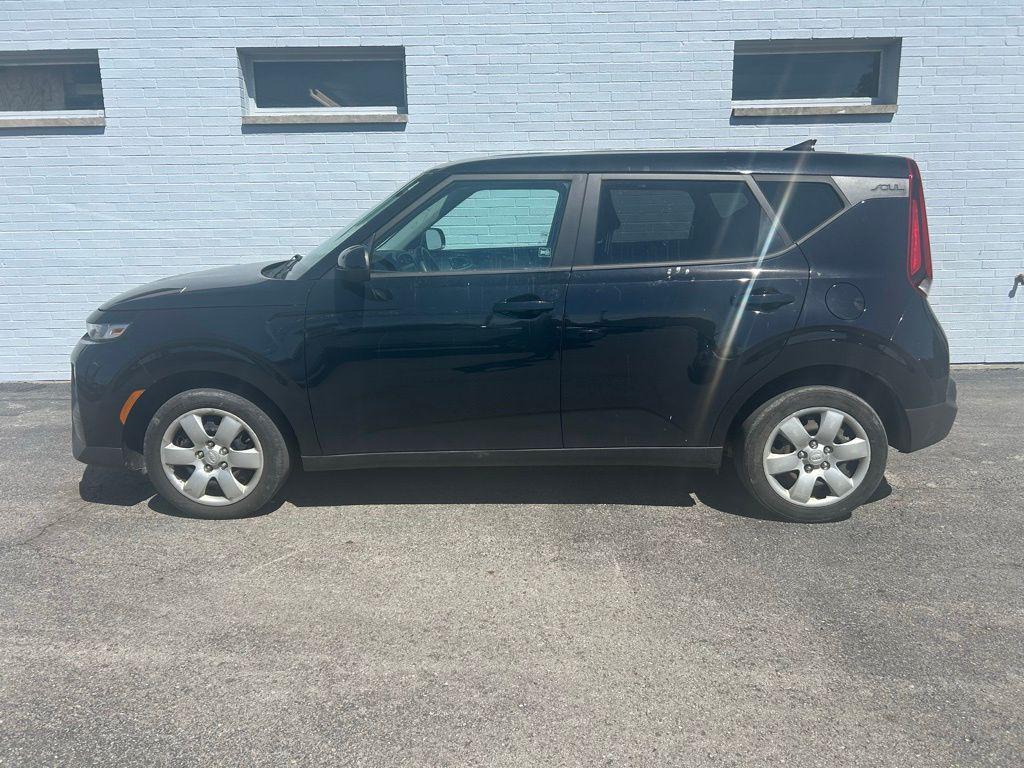 used 2021 Kia Soul car, priced at $14,243