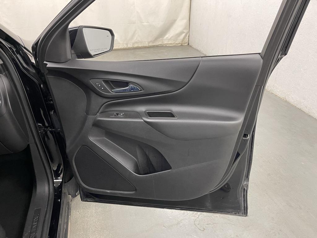 used 2022 Chevrolet Equinox car, priced at $14,991