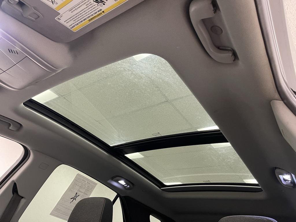 used 2022 Chevrolet Equinox car, priced at $14,991